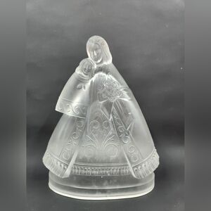 Camphor Frosted Glass Mother With Child Statue Tasseled Cloak Religious Figure